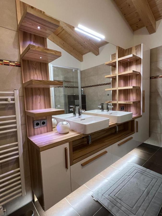 Villa 22 외치 외부 사진